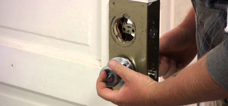 Home Lock Change in Bella Vista